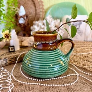 Vintage Ceramic Mug 🌲